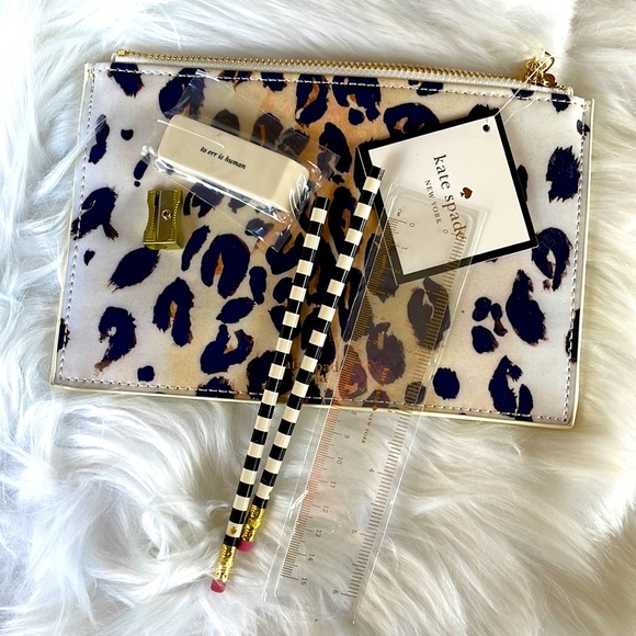 Kate Spade ♠️ leopard pencil case NWT - Picture 4 of 7